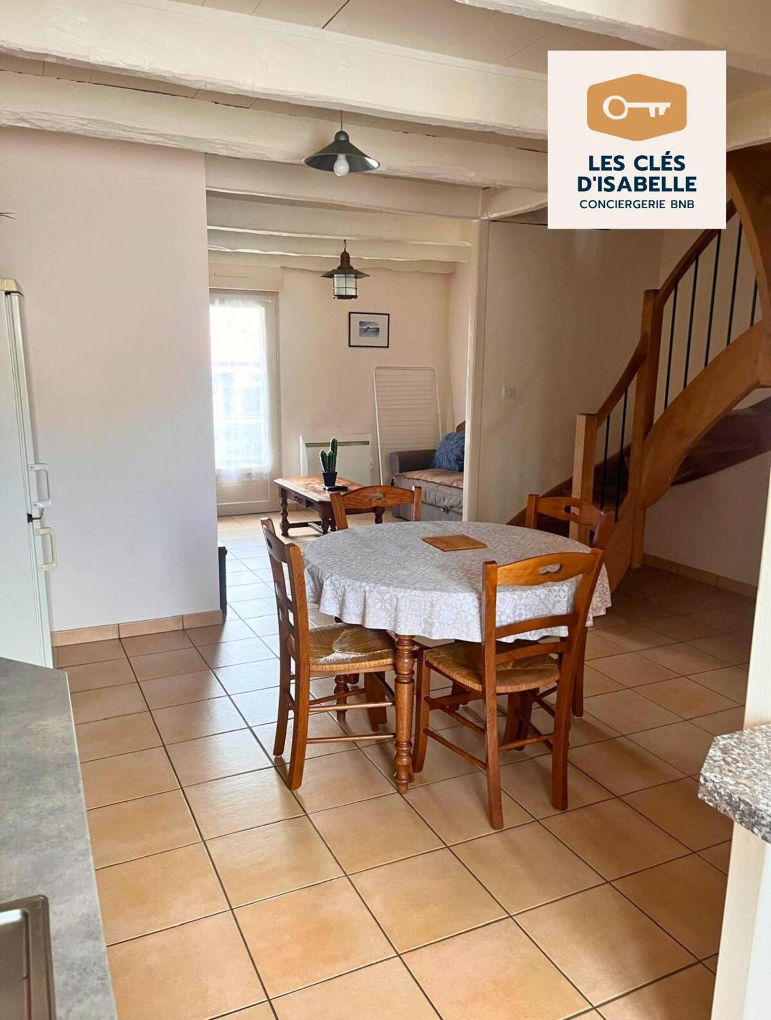 Holiday home Maison Entiere Feytiat