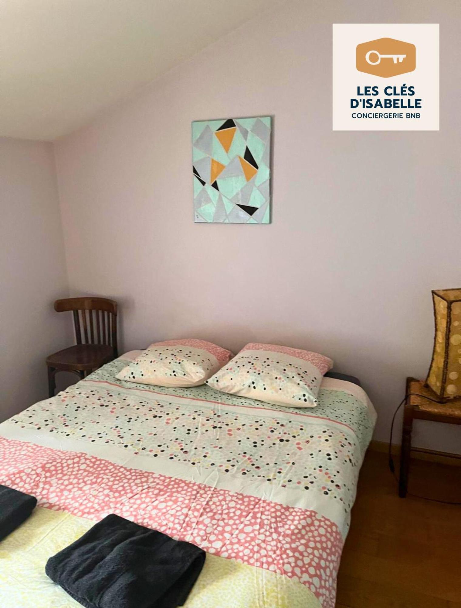 Holiday home Maison Entiere